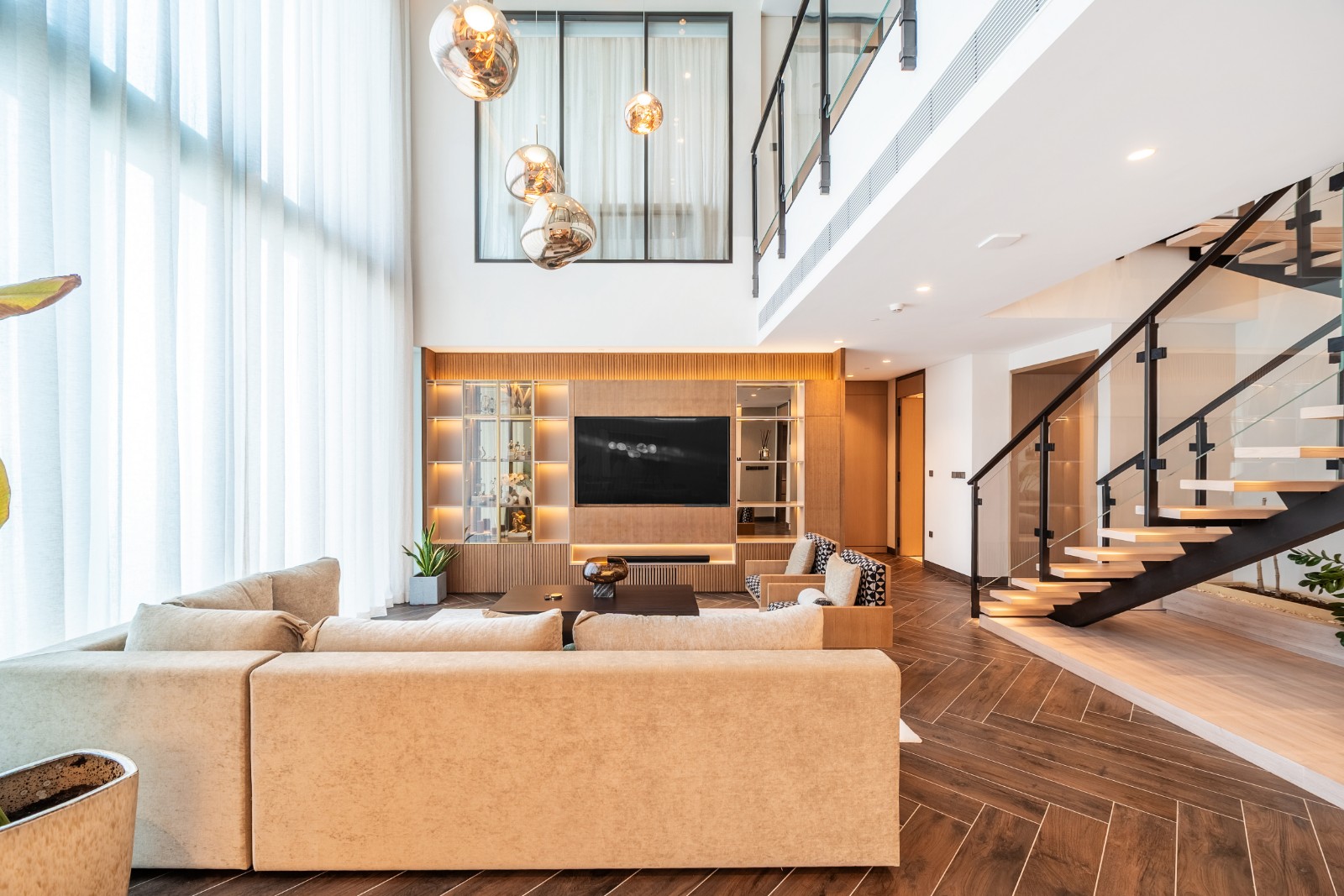 ZA’ABEEL FIRST | 2BR Duplex | Park & Dubai Frame Views Slide Image